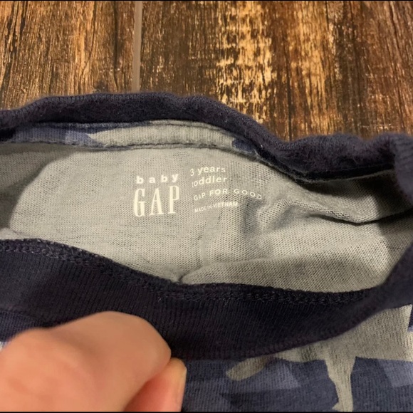 Baby GAP Dinosaur Shirts. Toddler shirts size 3T. - Picture 4 of 6